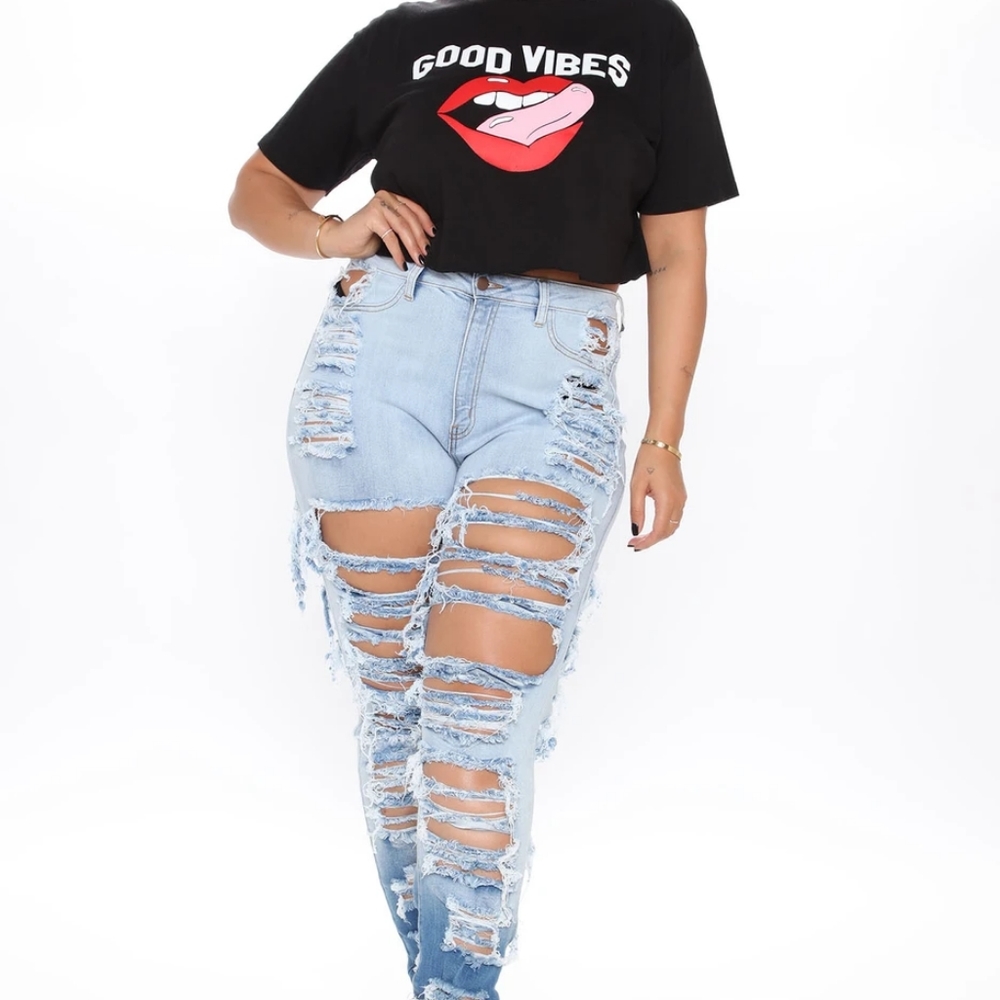 Sexy shredded jeans - Picture 7 of 8